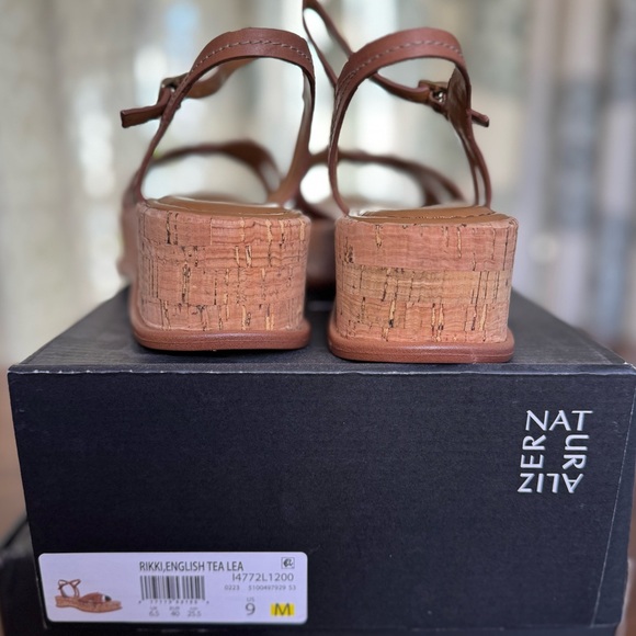 Naturalizer Rikki English Tea Sandal - Picture 3 of 5